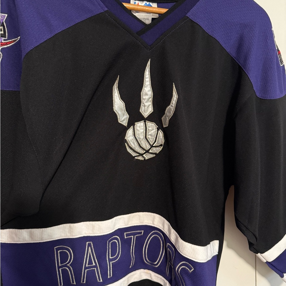 Rare vintage Toronto raptors mighty Mac Men's hockey style Jersey medium